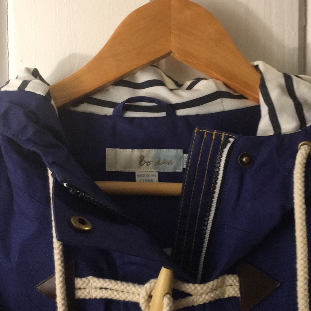Size 8 rain jacket